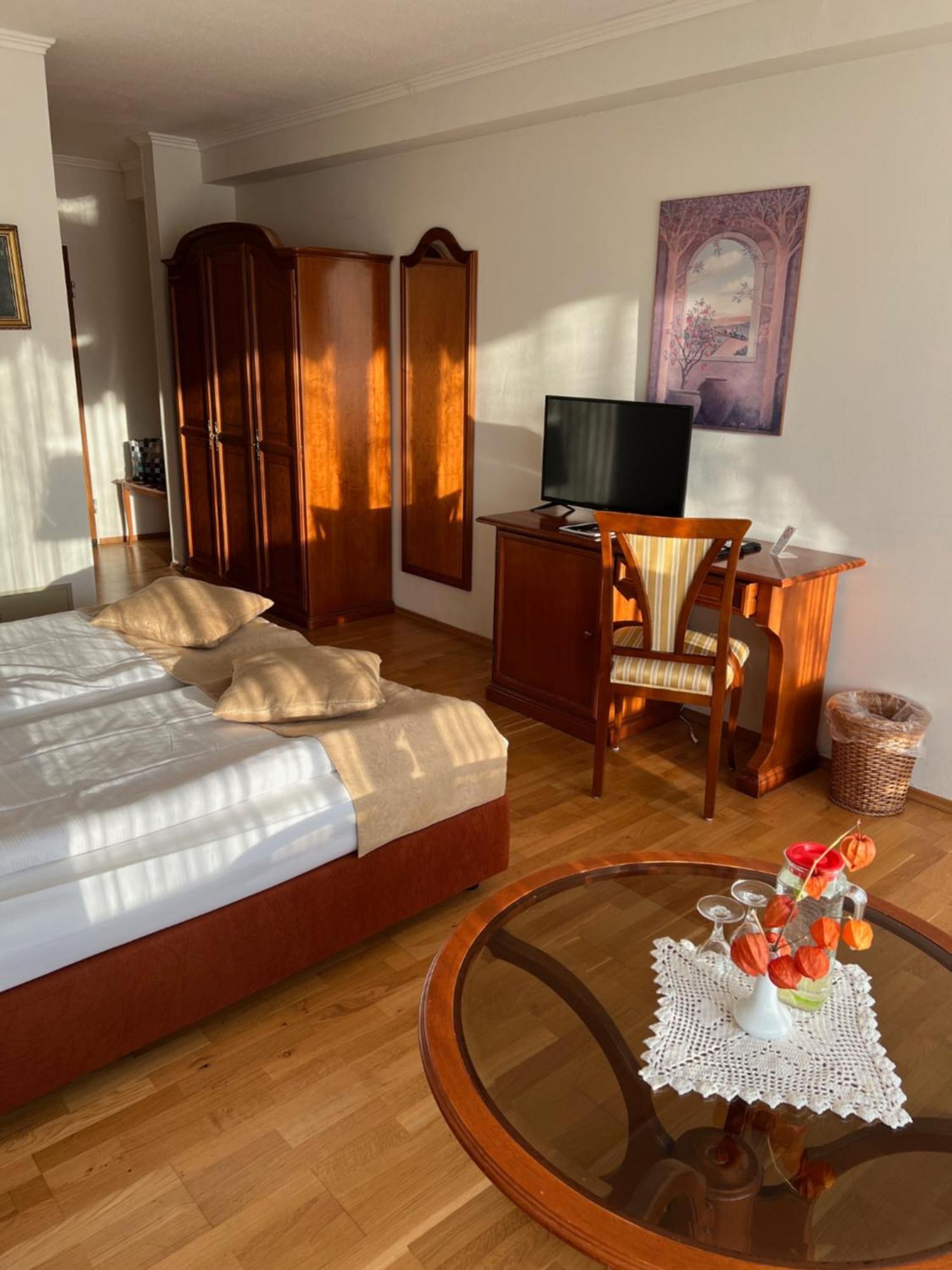 Parkhotel Maasberg Bad Sobernheim Eksteriør bilde