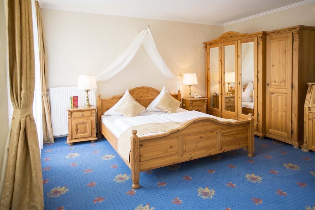 Parkhotel Maasberg Bad Sobernheim Rom bilde